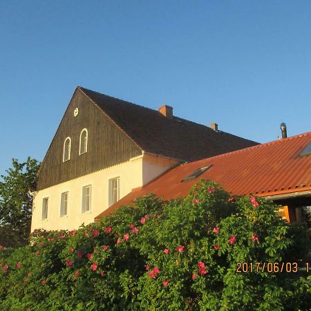 Gosciniec Kaszarnia Kamienne Mirsk Exterior foto